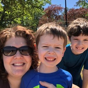 Meet your Posher, Brooke